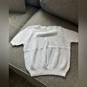 Vintage 1980’s Ivory White S/S Crew Neck Knit Sweater | Size Large